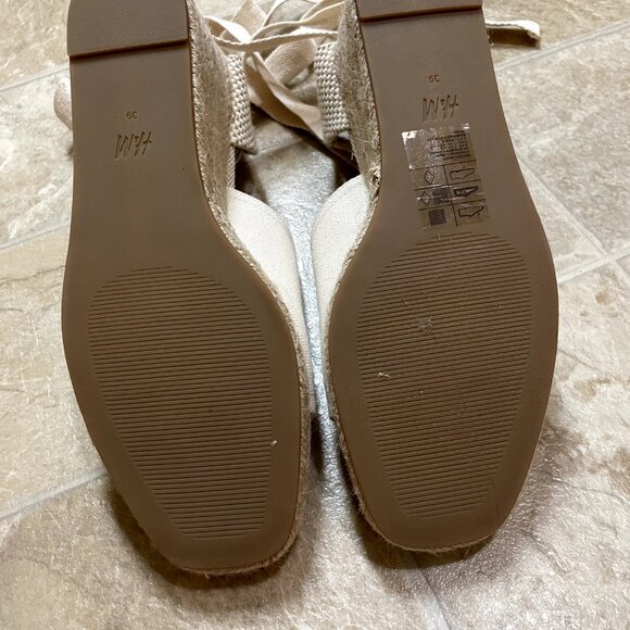 H&M lace up wedges - Picture 5 of 5